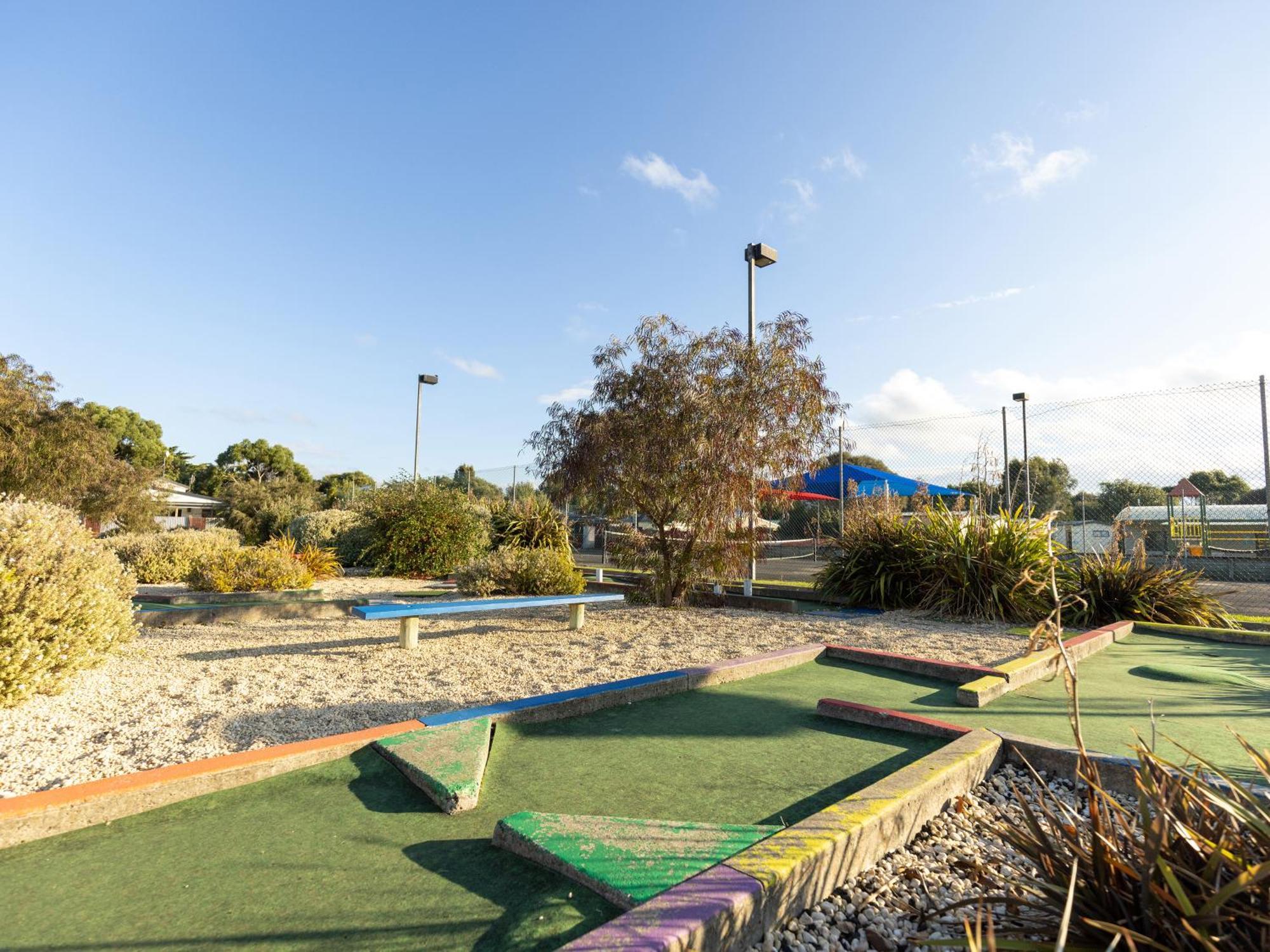 Nrma Warrnambool Riverside Holiday Park Hotel Exterior photo