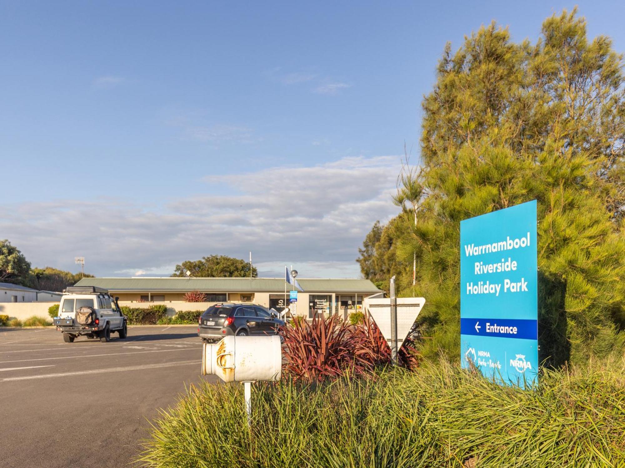 Nrma Warrnambool Riverside Holiday Park Hotel Exterior photo